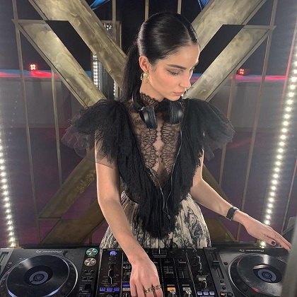 Fiona Zanetti Playlist of the Week