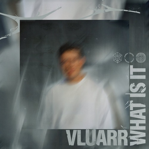 Vluarr - What Is It (Extended Mix)